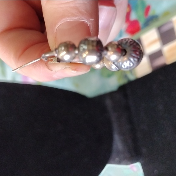 Carolyn Pollack Relios Sterling Silver Beaded hoop earrings - Picture 4 of 5